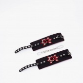 Черные кожаные наручники с красным декором и строчкой - Crazy Handmade - купить с доставкой в Вологде