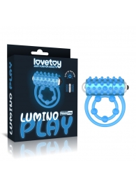 Голубое, светящееся в темноте виброкольцо Lumino Play Vibrating Penis Ring - Lovetoy - в Вологде купить с доставкой
