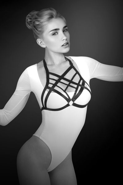 Черная упряжь на грудь Clara - Bijoux Pour Toi - купить с доставкой в Вологде