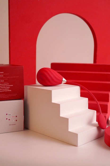 Красное виброяйцо Magic Motion Sundae - Magic Motion