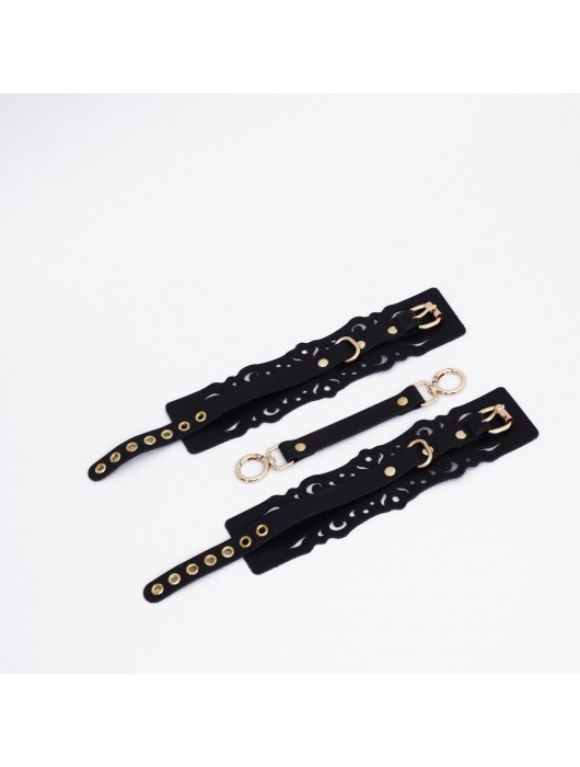 Черный кожаные оковы с узорами и золотистой фурнитурой - Crazy Handmade - купить с доставкой в Вологде