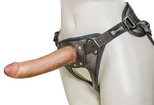 Насадка-фаллоимитатор на кожаных трусиках Harness Ultra Realistic 7  - 18 см. - LOVETOY (А-Полимер) - купить с доставкой в Вологде